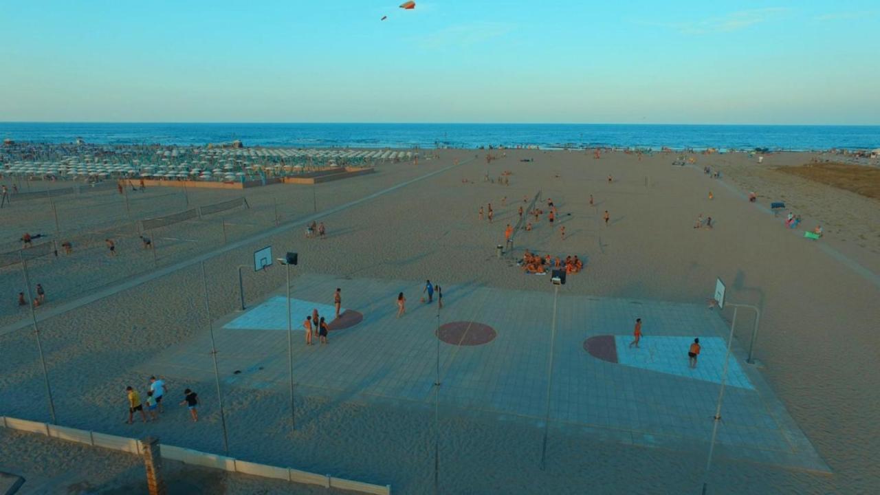Buona Mobile Homes On Camping Mare E Pineta Lido di Spina Exterior photo