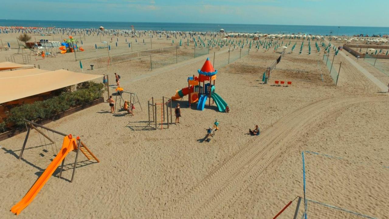 Buona Mobile Homes On Camping Mare E Pineta Lido di Spina Exterior photo