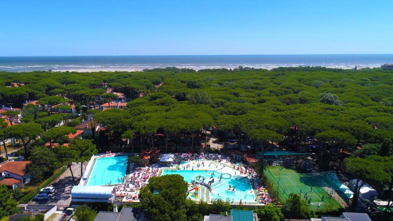 Buona Mobile Homes On Camping Mare E Pineta Lido di Spina Exterior photo