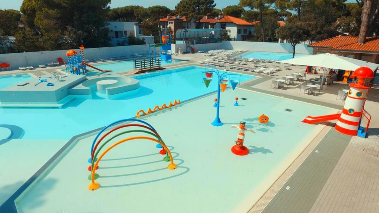 Buona Mobile Homes On Camping Mare E Pineta Lido di Spina Exterior photo