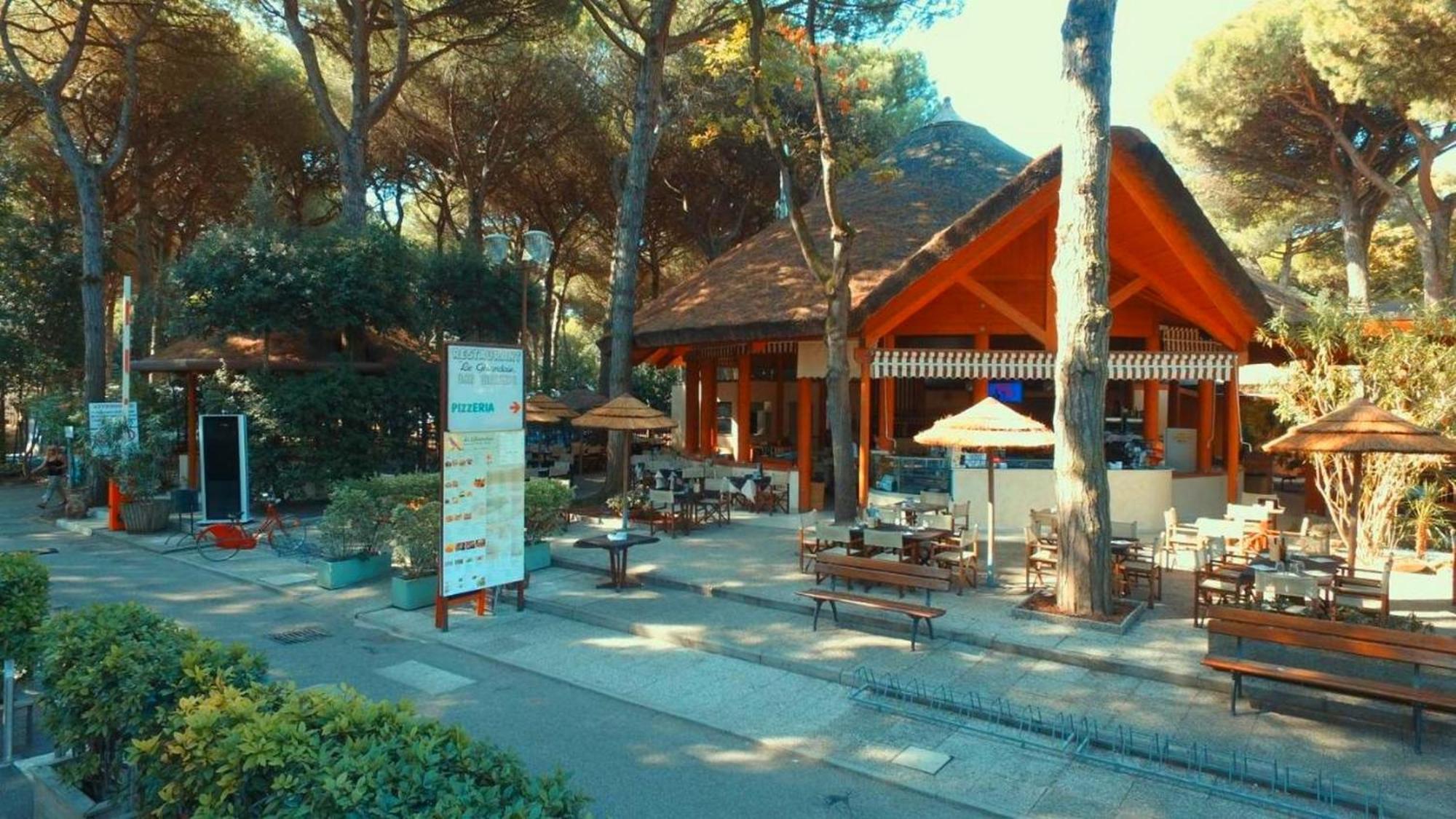 Buona Mobile Homes On Camping Mare E Pineta Lido di Spina Exterior photo
