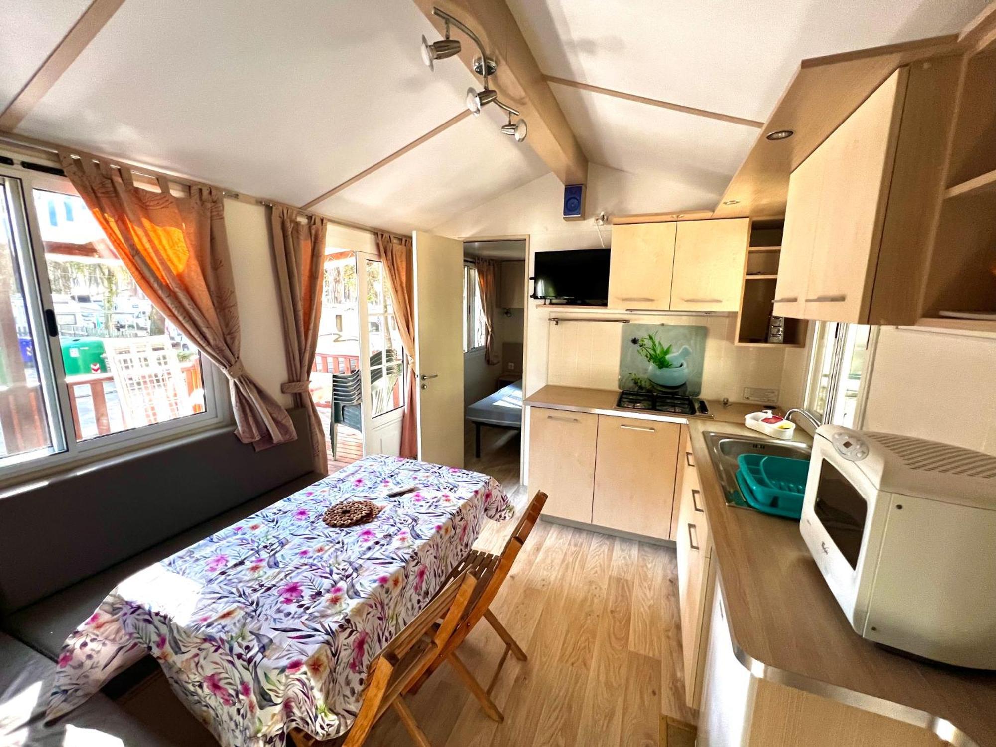 Buona Mobile Homes On Camping Mare E Pineta Lido di Spina Exterior photo